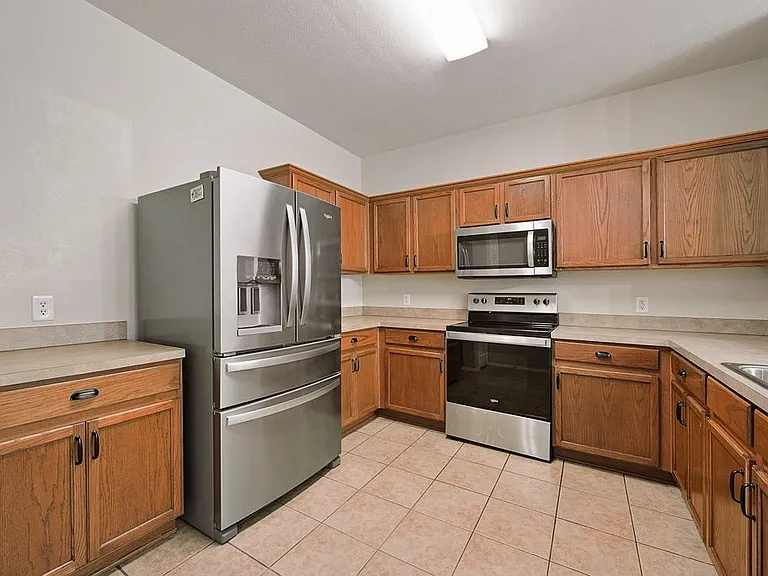 8420 Silverbell Ln — Photo 13