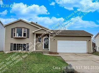 4230 Courtland Dr, Lansing, MI 48911