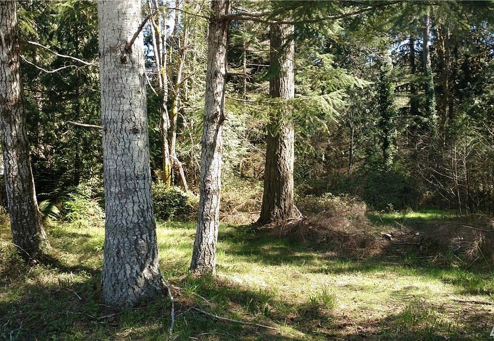 1st image of 250 E Annas Way