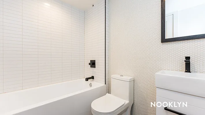 Rented by Nooklyn NYC LLC | media 11