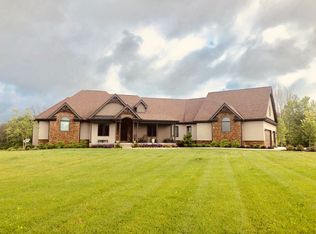 21391 Winstead Rd, Circleville, OH 43113