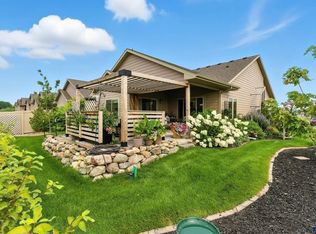 2433 E Joshua Cir, Sioux Falls, SD 57108