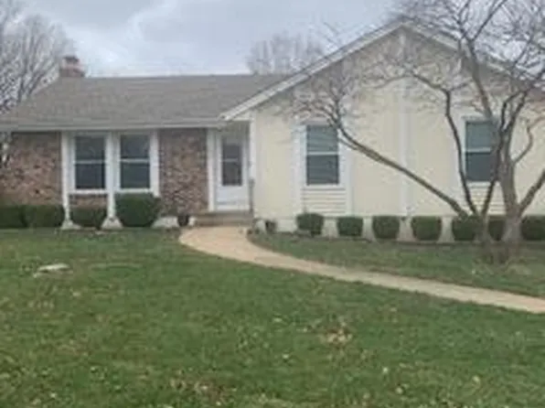 7225 Crisp Ave, Raytown, MO 64133