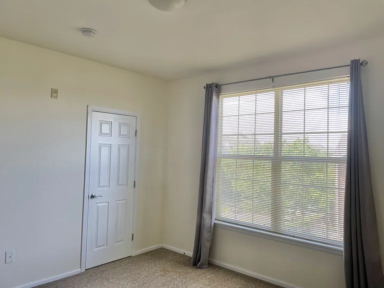 3852 S Dallas St #301 — Photo 18