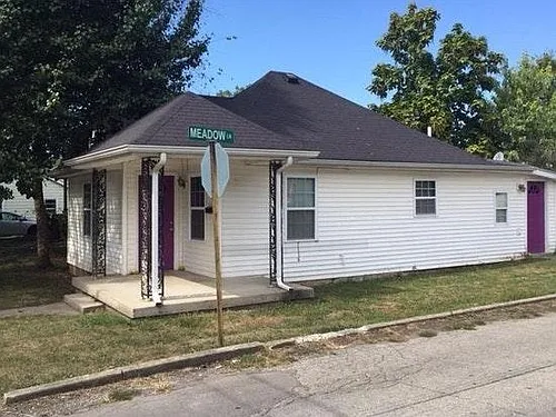 103 Barnes St Photo 1