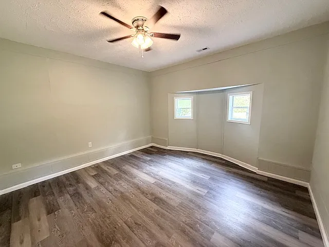117 Pineview St — Photo 11