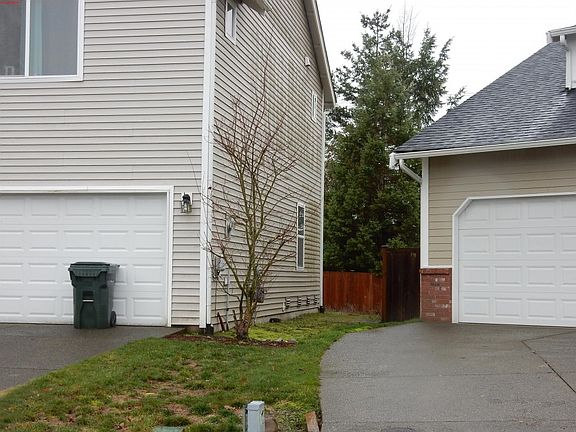 3rd image of 1406 177th St E
