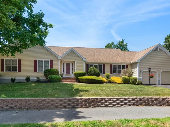 23 Whitney Ave, Westwood, MA 02090