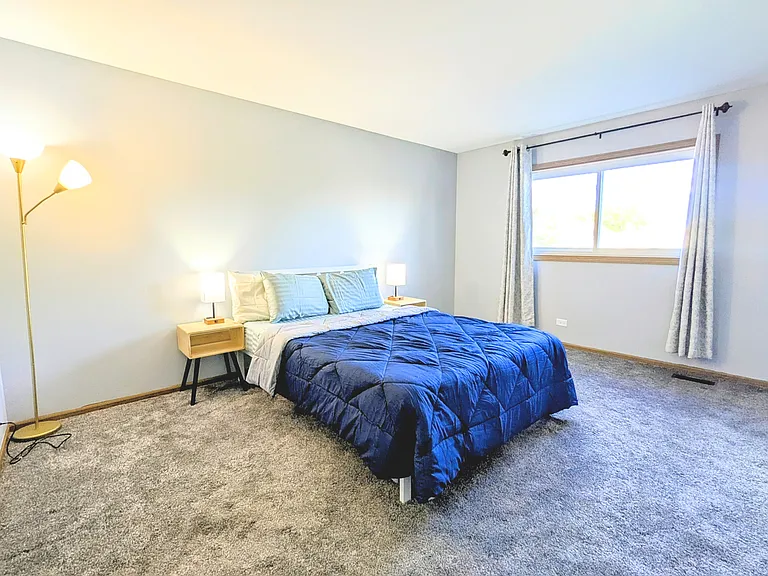 S Pembroke Dr — Photo 11
