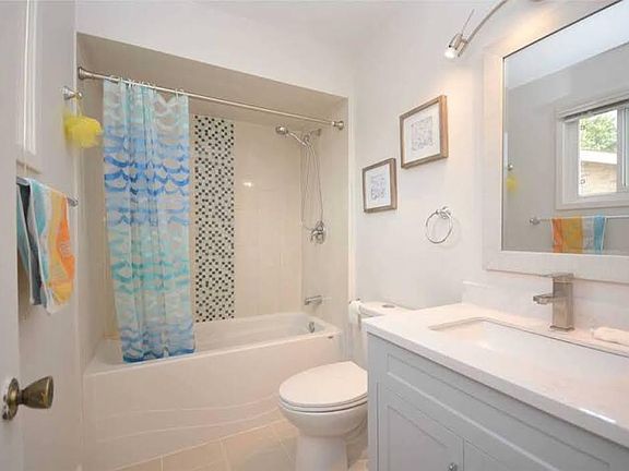 Ensuite bathroom