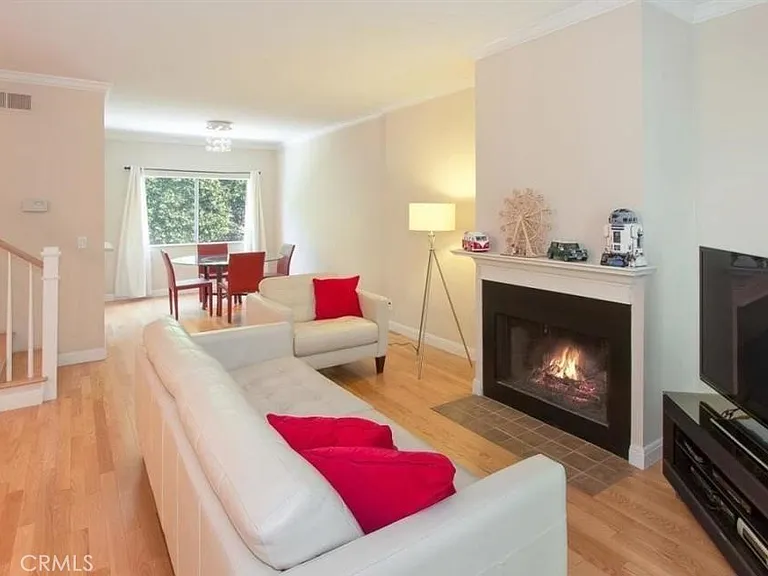 478 S Madison Ave #5 — Photo 5
