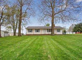 13806 S Sam Moore Rd, Lone Jack, MO 64070