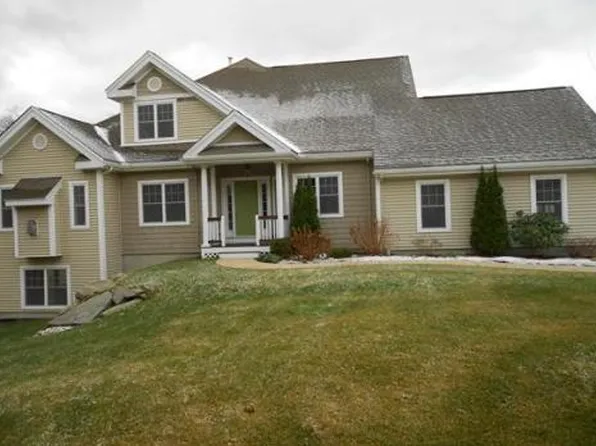 50 Lincoln Ln, North Grafton, MA 01536