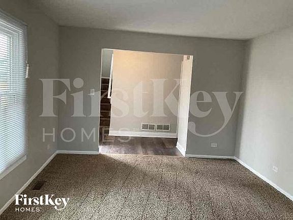 2nd image of 22510 Latonia Ln