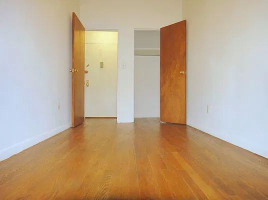 Rented by Balass Ralph, LREB | media 4