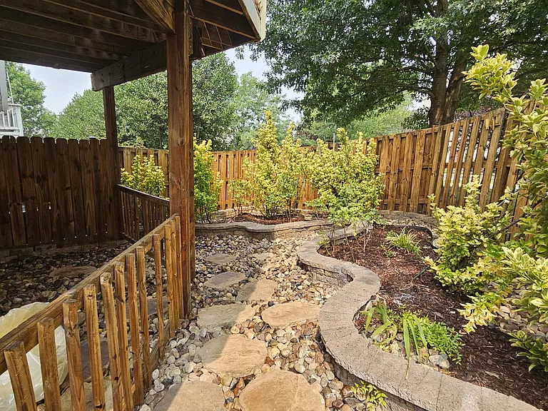9669 Potters Hill Cir — Photo 20