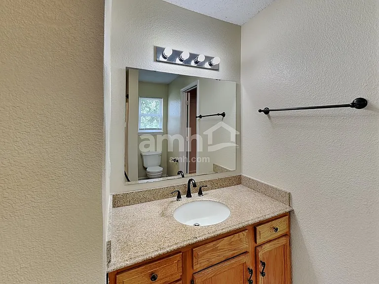 1347 Egret Ln — Photo 15