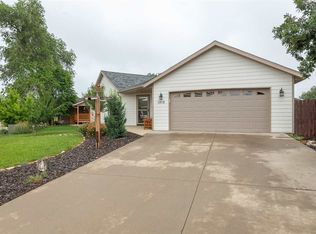 1916 Sugar Creek Pl, Spearfish, SD 57783