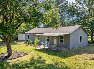 13 Meade Pl, Hooks, TX 75561