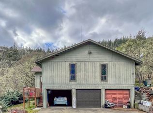 1810 Rifle Range Rd, Roseburg, OR 97470