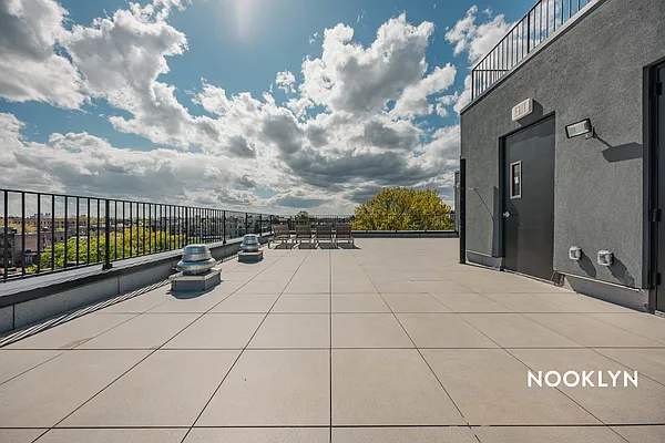 Rented by Nooklyn NYC LLC | media 28