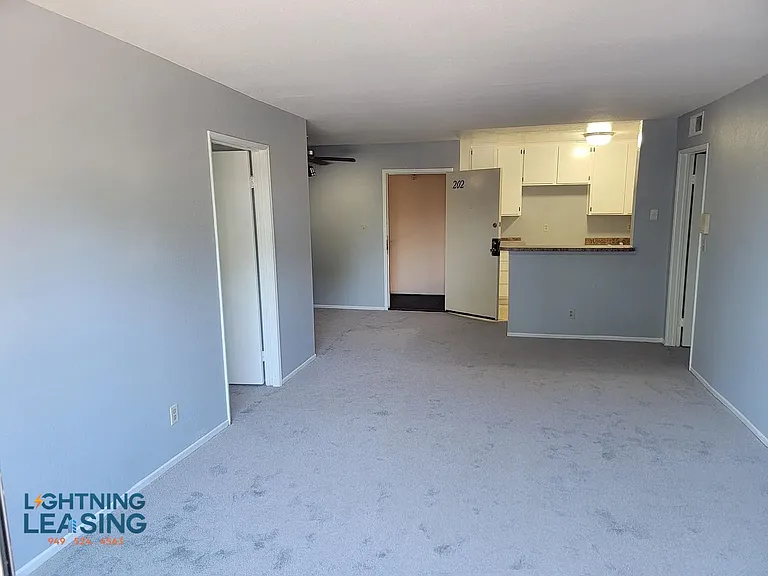 8731 De Soto Ave #109 — Photo 14