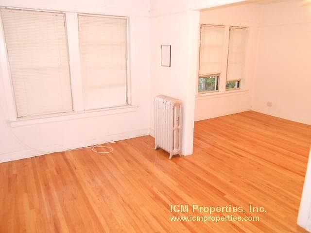 1st image of 5107 N Winchester Ave #3