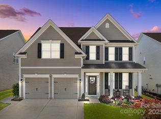 187 Longleaf Dr, Mooresville, NC 28117