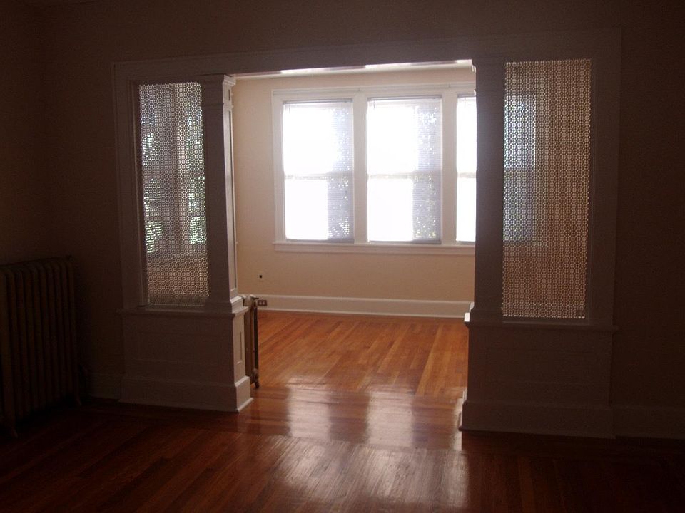 1st image of 22-33 121st St
