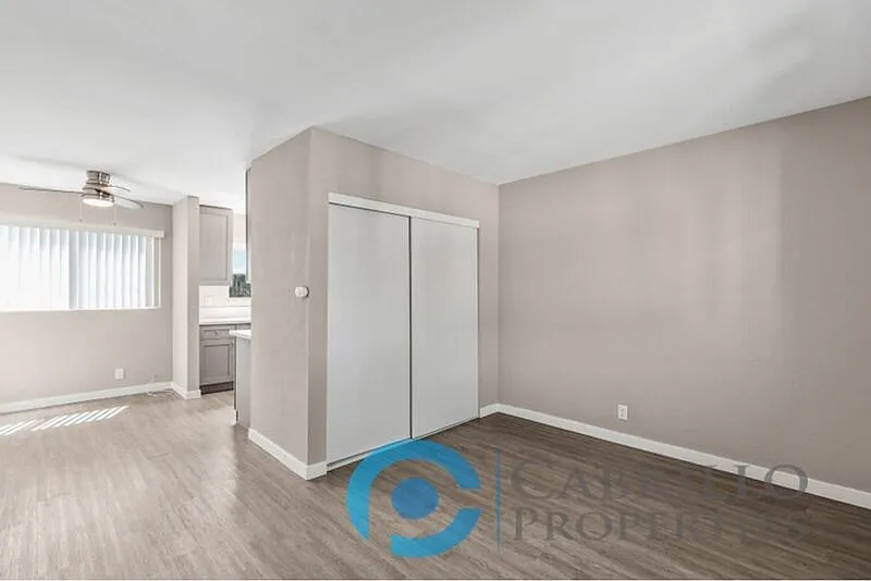 2 bed, 2.0 bath, 800 sqft, $2,495 — Photo 4