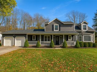 5265 Lenore Dr, Mentor, OH 44060