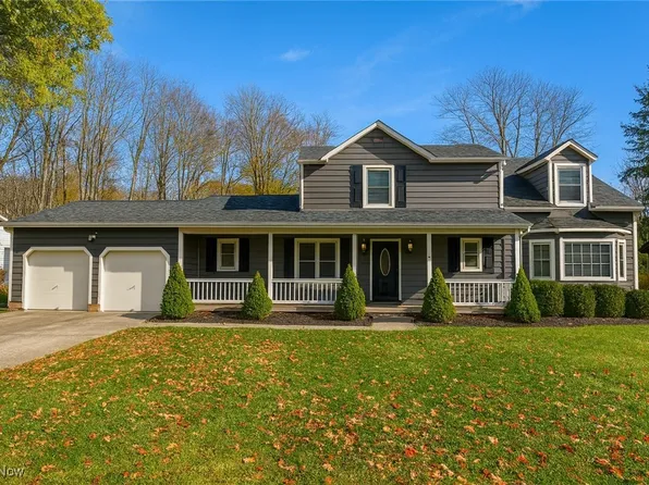 5265 Lenore Dr, Mentor, OH 44060