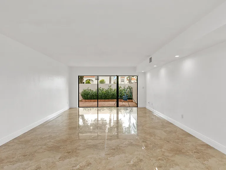 3530 Magellan Cir #613 — Photo 4