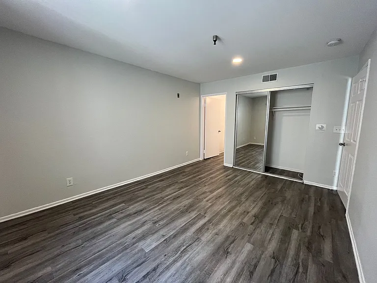 4378 Sepulveda Blvd — Photo 50