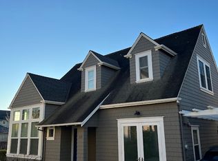 1055 Nobel Dr, Santa Cruz, CA 95060