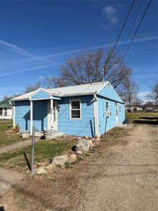 435 NW 49th Pl, Des Moines, IA, 50313