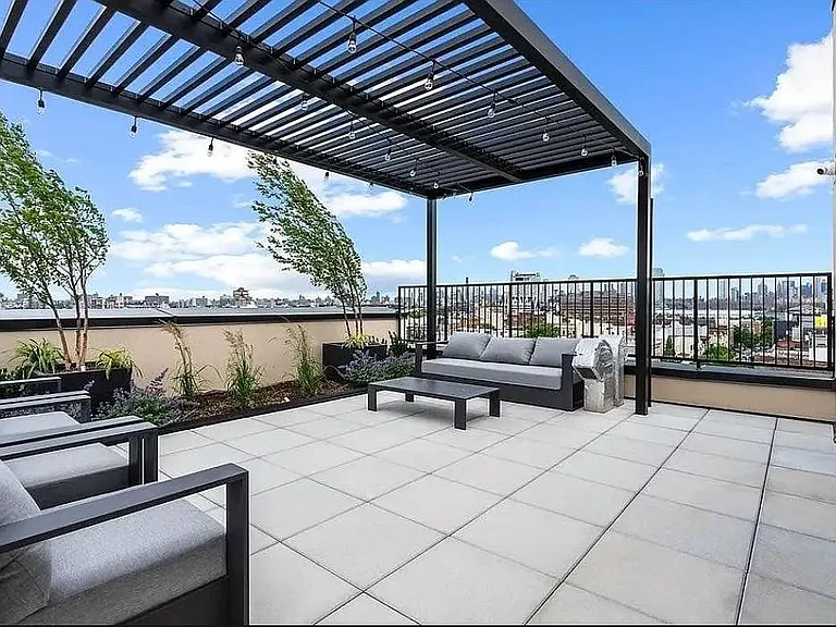 161 Meserole Ave #4B — Photo 10
