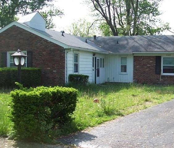 1st image of 3449 Luewan Dr