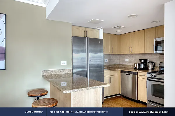 Rented by The Blueground | media 46