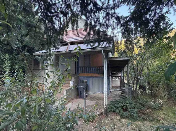 6124 Dunsmuir Ave, Dunsmuir, CA 96025