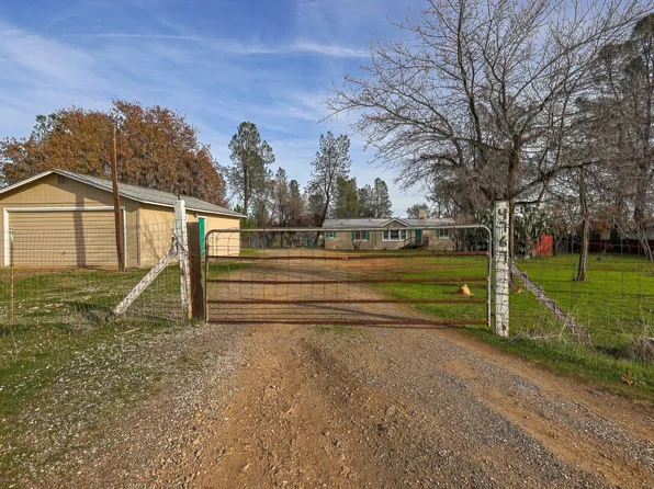 4767 Fox Dr, Anderson, CA 96007