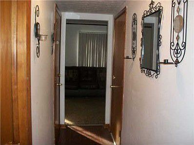 2nd image of 4769 Glengate Dr