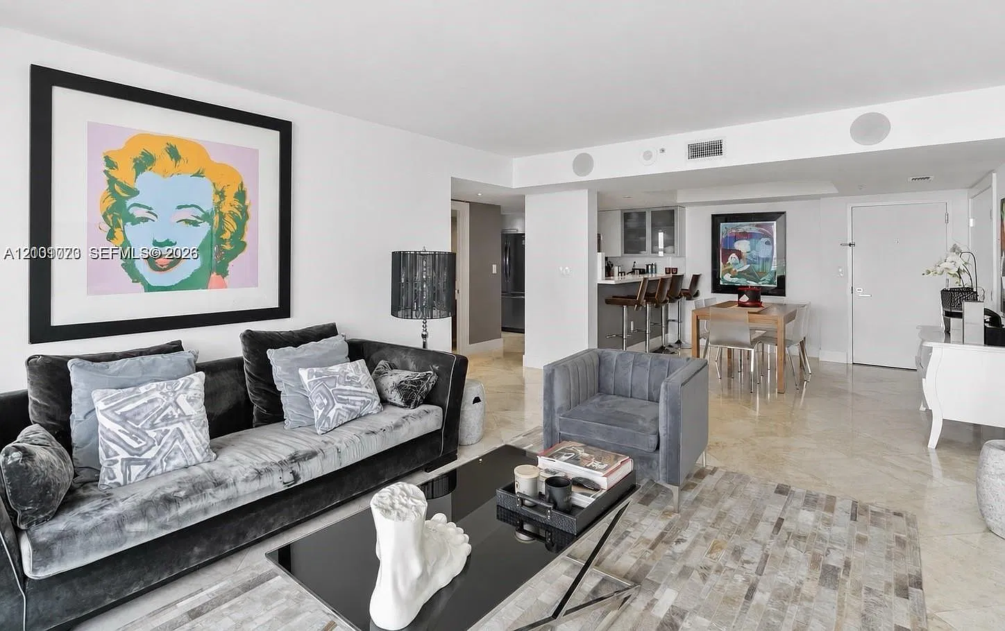 The Floridian Condo — Photo 3