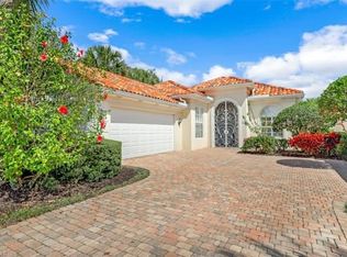 4000 Isla Ciudad Ct, Naples, FL 34109