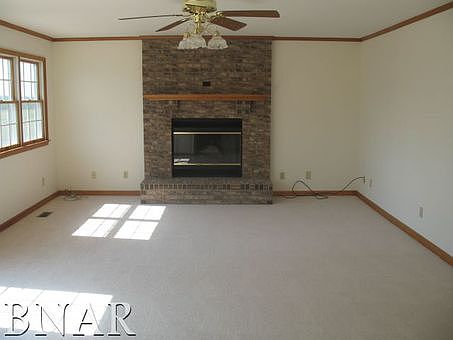 3rd image of 5074 Brittany Ln