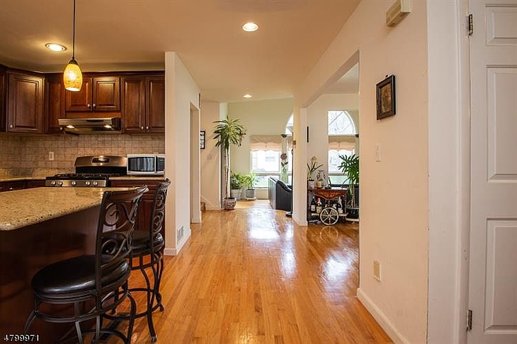 20 Wedgewood Dr, Woodland Park, NJ 07424 Zillow