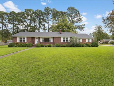 300 Red Point Dr, Smithfield, VA, 23430