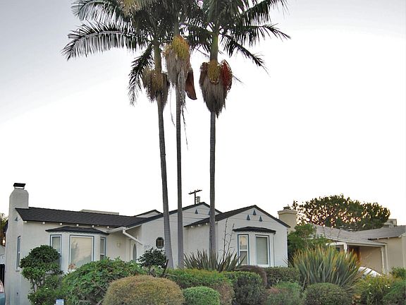 5th image of 2551 S Bentley Ave