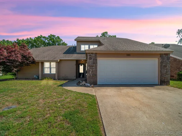 111 Wateroak, Pryor, OK 74361