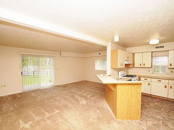 2nd image of 2161 Orchard Lakes Pl E #2115127